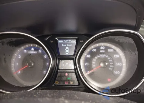 2013 Hyundai Elantra Gt z USA, uszkodzony, nr VIN KMHD35LE1DU063244